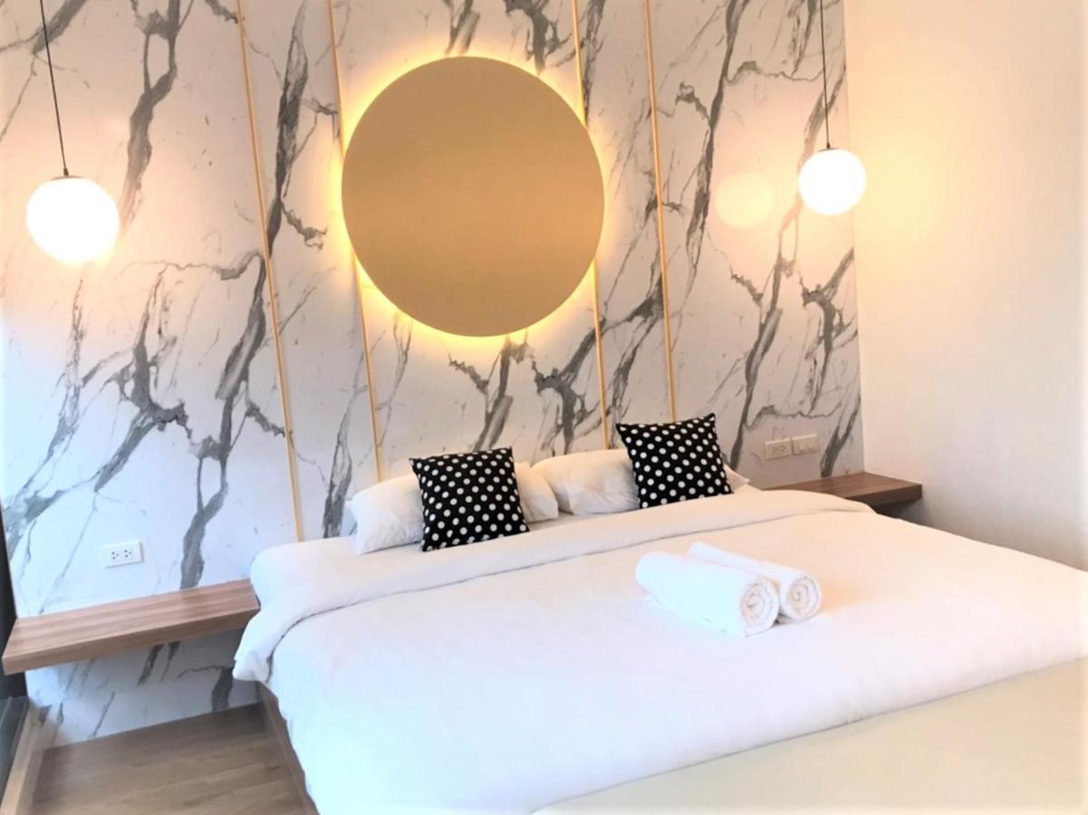 La La Moon Krabi Poshtel'N' Pool Bed & Breakfast Exterior foto